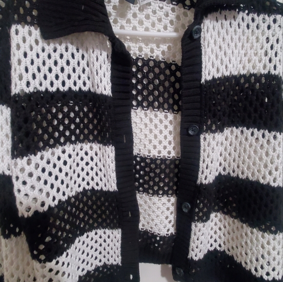 Woman's cardigan black and white size S oversize fit - Picture 4 of 4